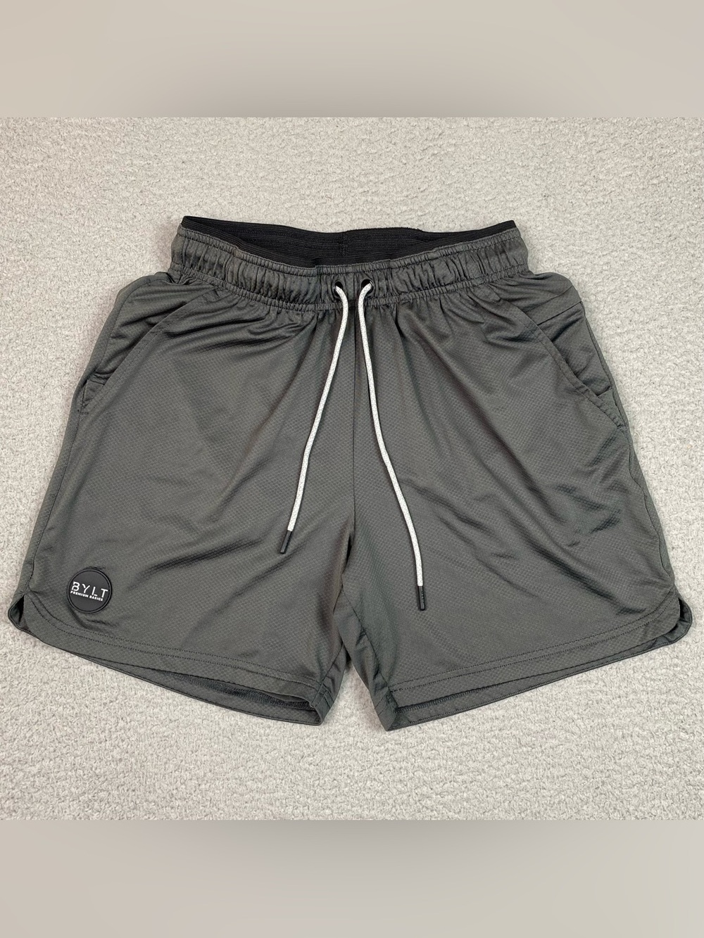 BYLT Linerless Training Shorts Men's Size M Gray Athletic Gym Workout 6" Inseam